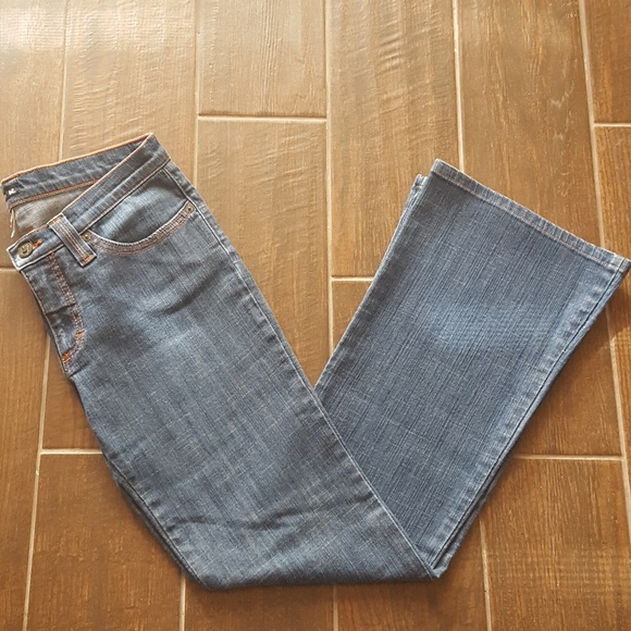 Frankie B. Jeans - Picture 4 of 8